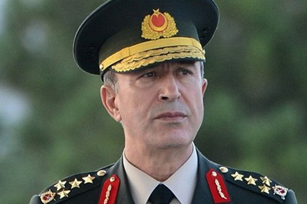 Org. Akar'dan Zübeyde Hanım vurgulu Anneler Günü mesajı