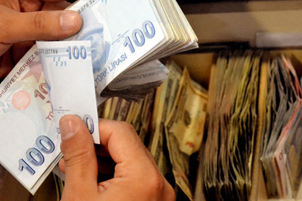 Memurlara fazla mesai ücreti ödenecek