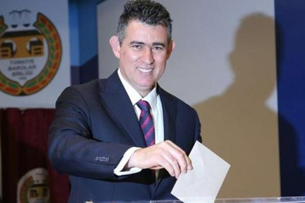 Türkiye Barolar Birliği Başkanı yeniden Metin Feyzioğlu