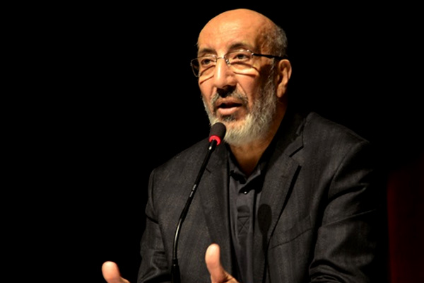 Dilipak: FETÖ'nün kadrosunda şeyh de var fahişe de