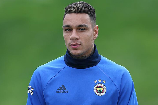 Fenerbahçeli futbolcu dolandırıldığını iddia etti