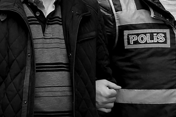 16 ilde FETÖ operasyonu: 93 eski polise gözaltı