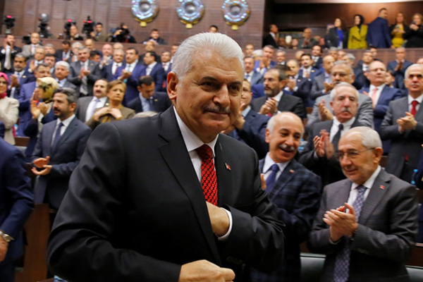 AK Parti tüzüğüne Genel Başkan Vekilliği eklendi