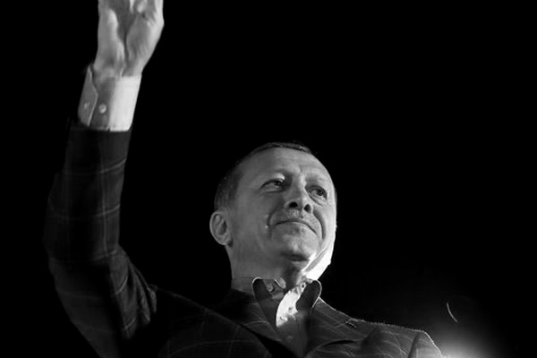 Dilipak: Beklentiler karşılanmazsa ne AK Parti kalır, ne Erdoğan