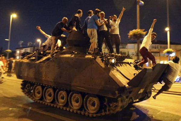 Darbeyi ihbar eden Binbaşı'nın ifadesi ortaya çıktı!