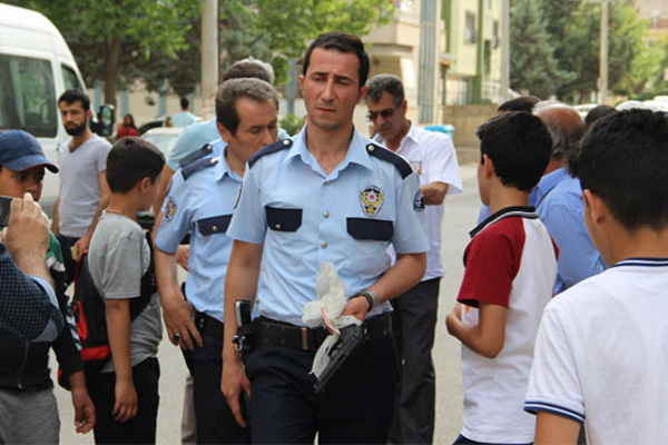 Şanlıurfa’da akraba kavgası: 3 yaralı