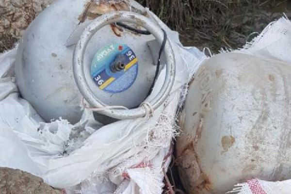 El yapımı 3 patlayıcı imha edildi