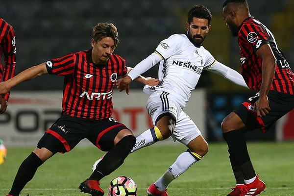 Fenerbahçe başkentte galip