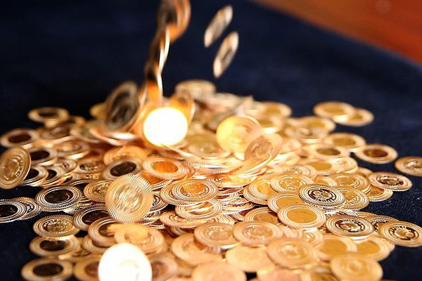 Altının kilogramı 144 bin liraya geriledi