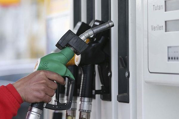 Benzine 8 kuruş zam!