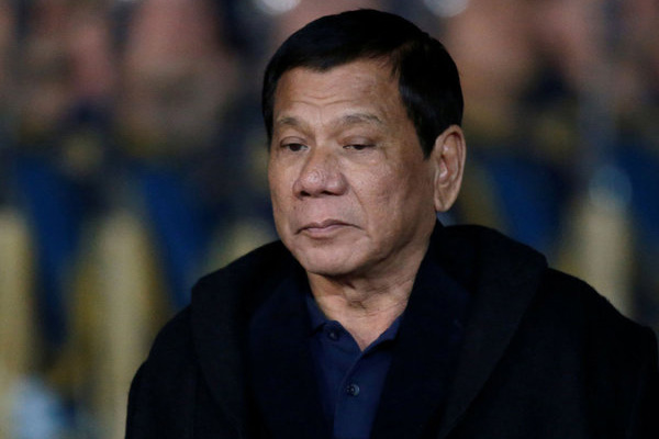 Filipinler'in güneyinde sıkıyönetim ilan edildi