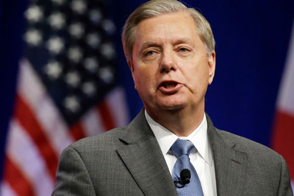 ABD'li senatörden istihbarat şeflerine YPG sorusu