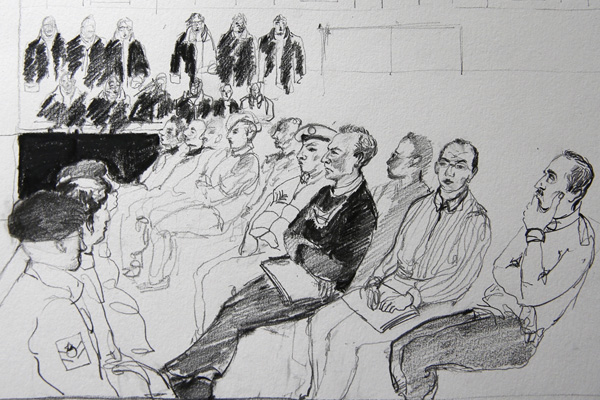 Darbeci albaydan 'Komutanı niye yere yatırdınız?' sorusuna cevap: Korumak istedim