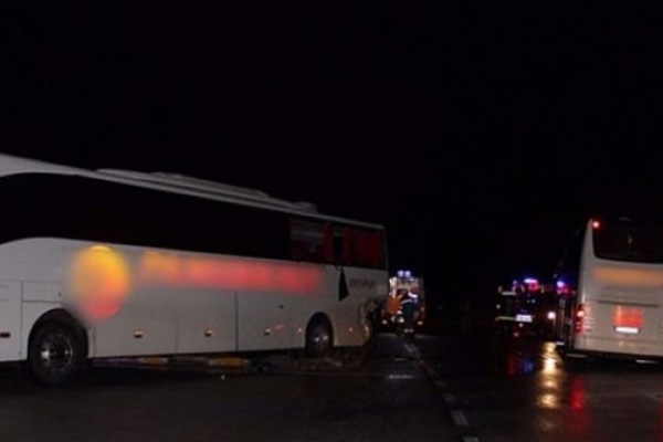 Aynı firmanın otobüsleri çarpıştı: 40 yaralı