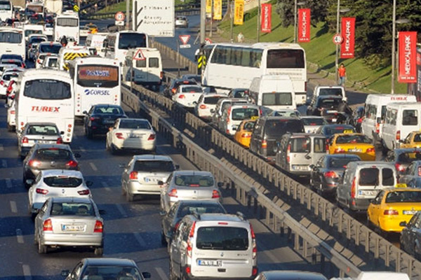 İstanbul'da bugün bu yollar trafiğe kapatılacak