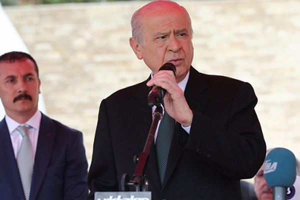 Bahçeli: Türkiye'yi dize getiremeyecekler