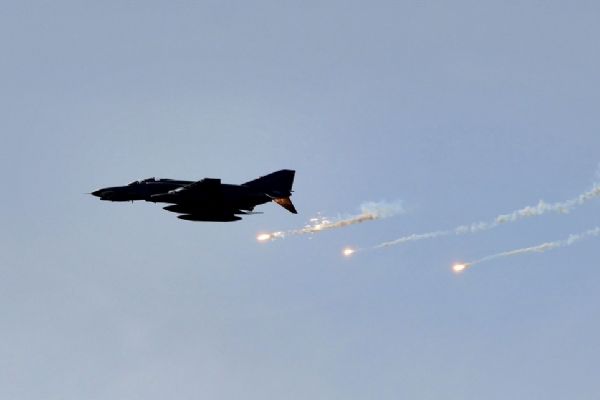 Irak'ın kuzeyine hava harekatı gerçekleştrildi