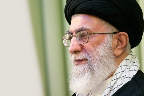 Hamaney'den Suudi Arabistan'a sert çıkış