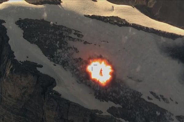 TSK'dan Hakkari kırsalına hava harekatı