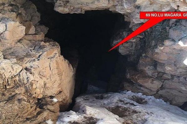 Kato Dağı'ndaki terör yuvaları yok ediliyor