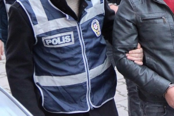 Sosyal medyadan PKK propagandasına 2 tutuklama