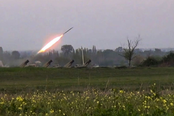 'Ermenistan havan toplarıyla ateş açtı'