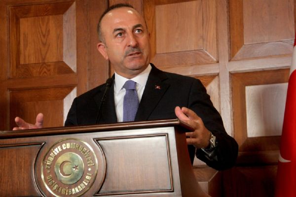 Çavuşoğlu: Avrupa da YPG'ye verilen silahlar konusunda endişeli