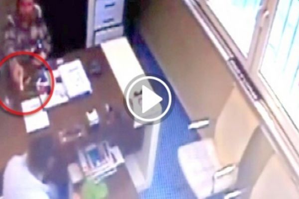 Şaka yapayım derken arkadaşını vurdu