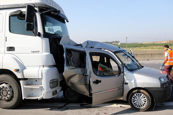Adana'da kaza: 2 ölü