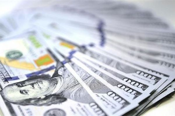 Dolar 4 aydır değer kaybediyor