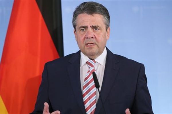 Almanya'dan kritik ziyaret: Yüzüne söylenecek