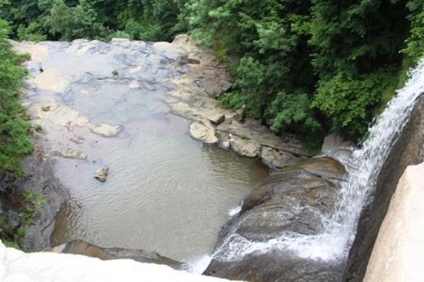Samsun'da şelalelerden düşen 2 genç öldü
