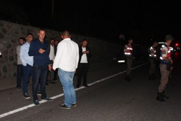 Sakarya'da şüpheli ölüm: Yol kenarında bulundu