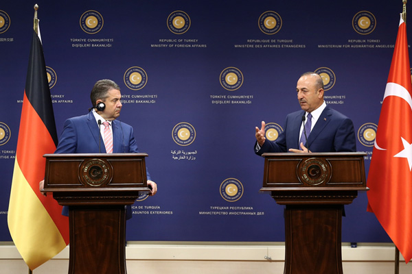 Türkiye'den Almanya'ya: İncirlik'e ziyaret şu an mümkün değil