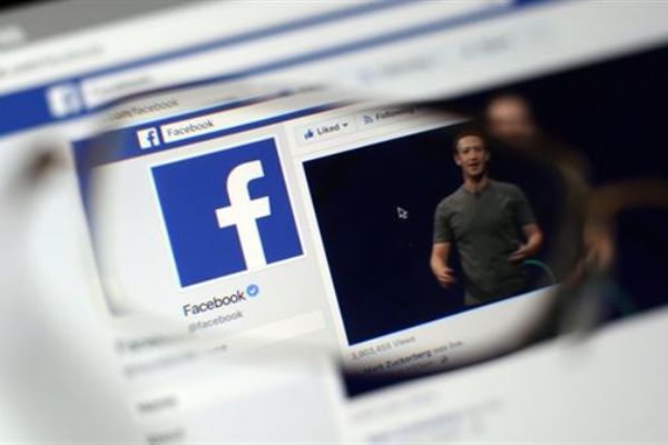 Facebook ailesinin erişim isteğini reddetti