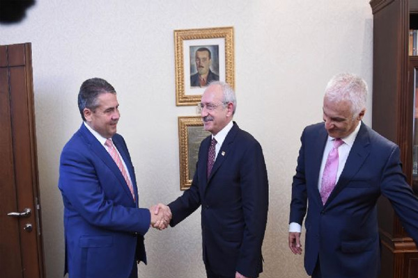 Kılıçdaroğlu, Almanya Dışişleri Bakanı Gabriel'le görüştü
