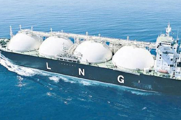 Katar krizi petrol fiyatlarını uçurdu