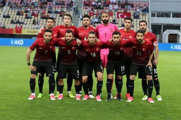 Uçakta yaşanan kavganın ardından dikkat çeken kare