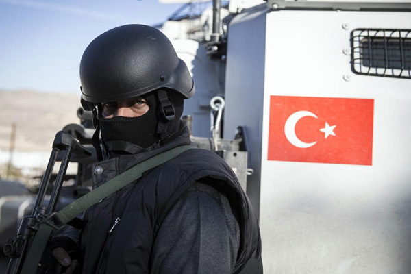 İstanbul'da 5000 polis ile 'huzur' operasyonu