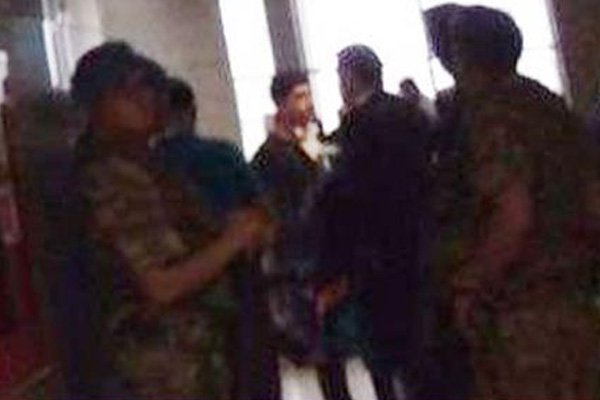 Komandolar adliyede nöbet tuttu: Sarallar ve Şahinler karşı karşıya geldi!