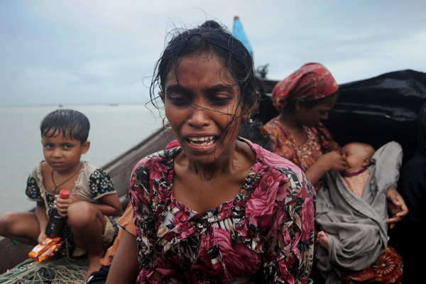 'Arakan Müslümanlarını insani yardımla kurtaramayız'