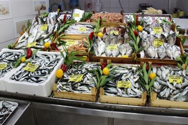 Ramazan balık satışlarını azalttı