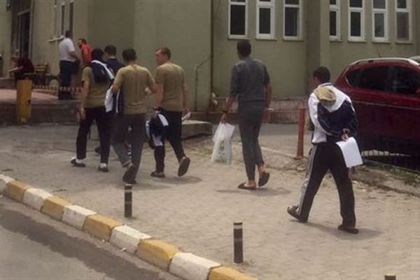 'Kışladaki ölümde kuvvetli şüpheli hindi eti'