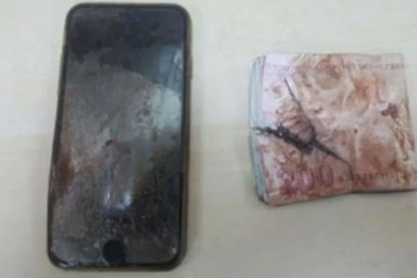 Cep telefonuna isabet eden kurşun çeteyi yakalattı