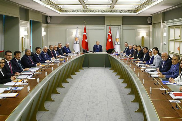 AK Parti MYK toplandı