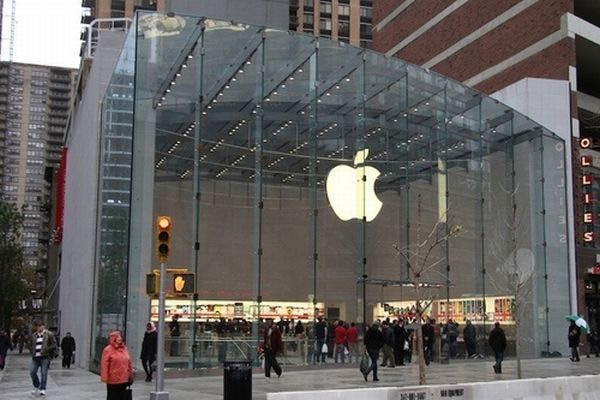 Apple yeni ürünlerini tanıttı