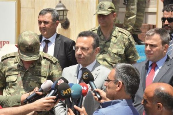 Diyarbakır Valisi Hüseyin Aksoy: PKK terörübitene kadar mücadele