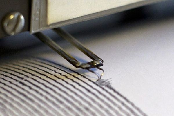 Manisa 3,1 ile sallandı