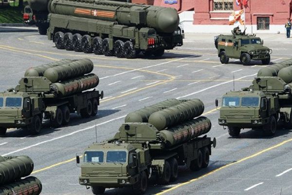 Rusya ve Türkiye, S-400 Füze sistemi sevkiyatının teknik özellikleri konusunda anlaşmaya vardı
