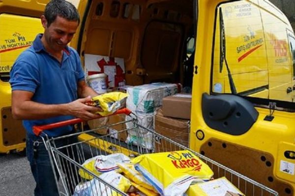 Bakan Arslan: 16 bin çocuğun kargosu ücretsiz gönderilecek